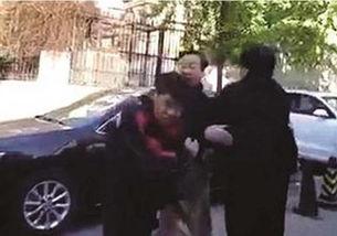 顺丰快递小哥爆料视频